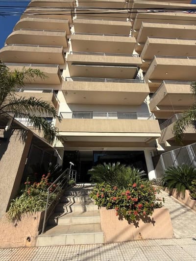 DEPARTAMENTO EN EL CENTRO DE ASUNCION