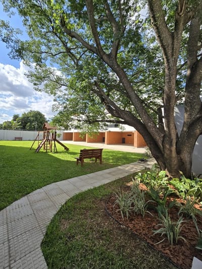 ALQUILO DUPLEX EN CONDOMINIO ZONA CIT ASUNCION