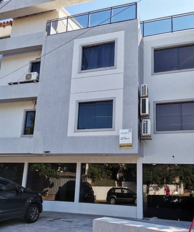 ALQUILO LOCAL COMERCIAL EN BARRIO JARA