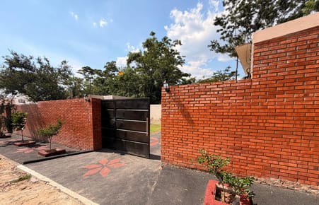 VENDO HERMOSA CASA EN VENTA EN YPANE...!!!