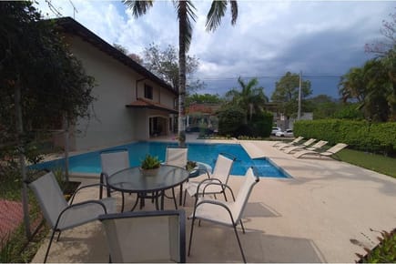 Casa - Venta - San Bernardino, Paraguay