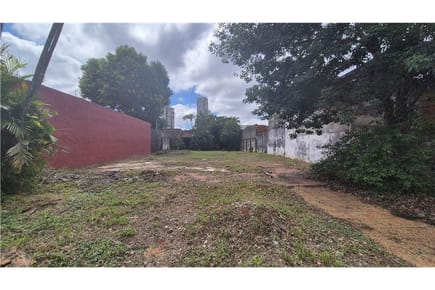 Terreno-Venta-Austria e/ Bdino Caballero y Cnel Cabre, Ycuá Satí, Asunción