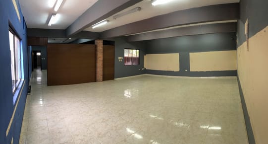 Vendo edificio comercial en Barrio Obrero – 674 m² construidos