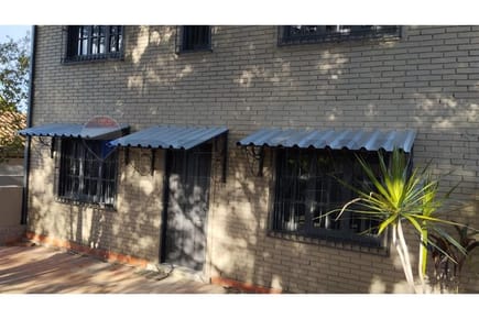 Se vende hermosa casa , zona Century Plaza