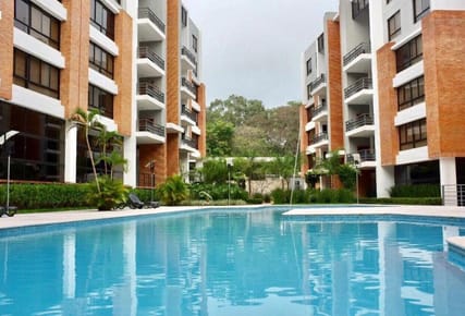 Departamento En Venta De 2 Habitaciones, Parque Perón, Barrio Santa Librada.