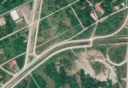 TERRENO EN VENTA ZONA NORTE 10MO ANILLO Y SOBRE AVENIDA