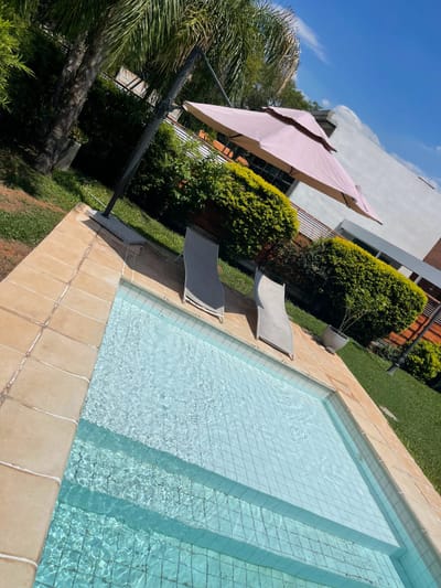 CASA EN ALQUILER EN BARRIO CERRADO LAMBARE 