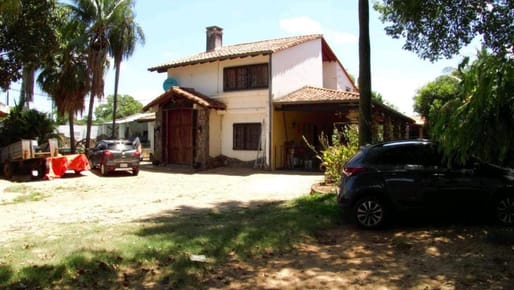Casa quinta Luque, zona del nuevo shopping ARAZU