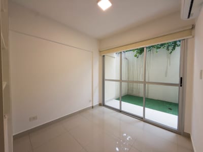 VENDO MONOAMBIENTE CON RENTA INMEDIATA EN MRA EDIF. SAN BLAS