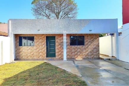 ALQUILO CHALET A ESTRENAR EN LUQUE - CENTRO