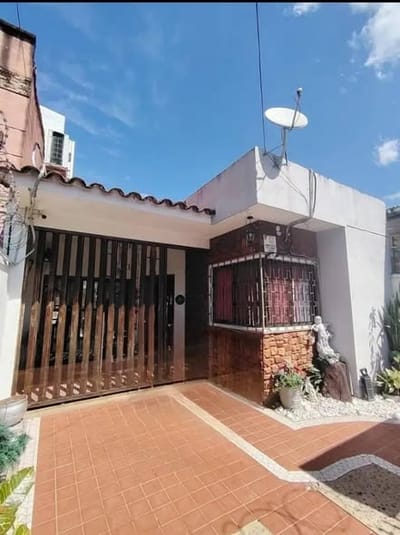 A SOLO $US 37.000, CASA EN ANTICRETICO, CANAL ISUTO
