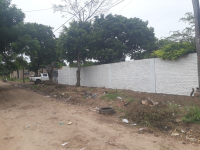 TERRENO EN VENTA ZONA TRES PASOS AL FRENTE CASI 8VO ANILLO