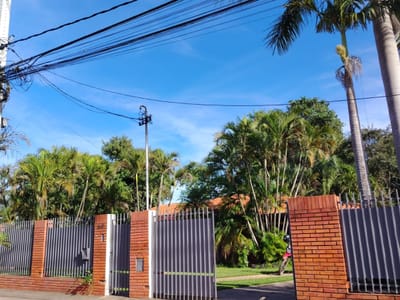 VENDO CASA EN  ITA ENRAMADA - 3 DORMITORIOS EN SUITE
