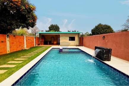 VENDO CHALET CON PISCINA EN LUQUE