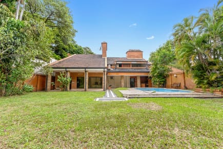 Residencia En Mcal. Estigarribia Asunción