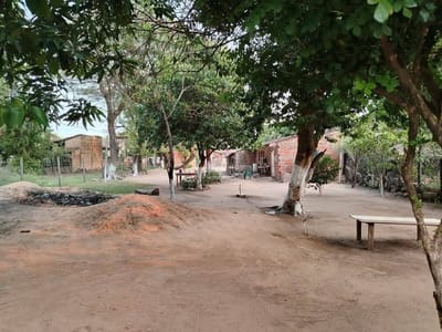 VENDO GRAN TERRENO EN ASUNCIÓN A UNA CUADRA DE AVDA. ARTIGAS Y LOMBARDO