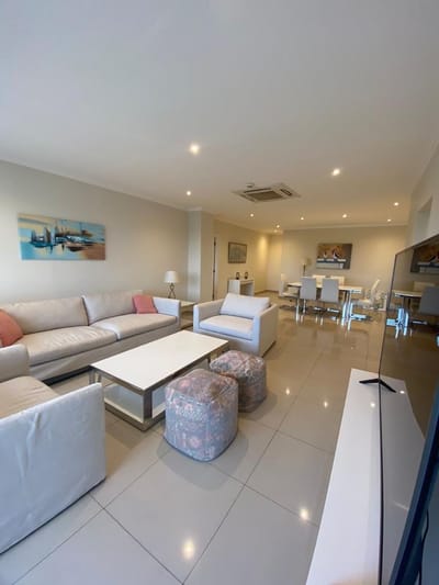 AVD. MOLÁS LÓPEZ AMPLIO PENTHOUSE DE 400 M2 EN VENTA