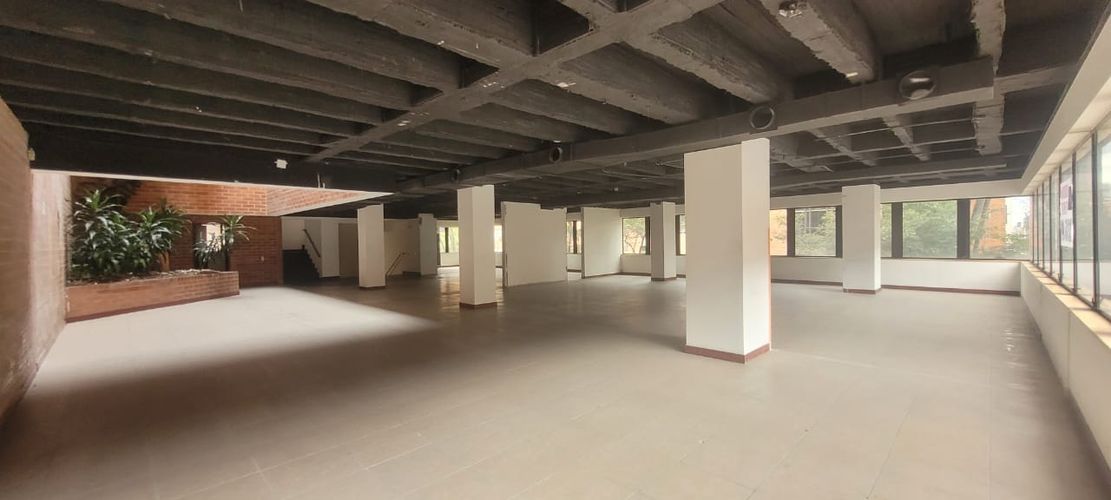 Edificio en arriendo en Chico norte, Bogotá - Miniatura 13
