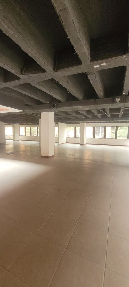 Edificio en arriendo en Chico norte, Bogotá - Miniatura 17