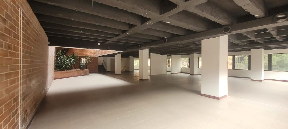Edificio en arriendo en Chico norte, Bogotá - Miniatura 18