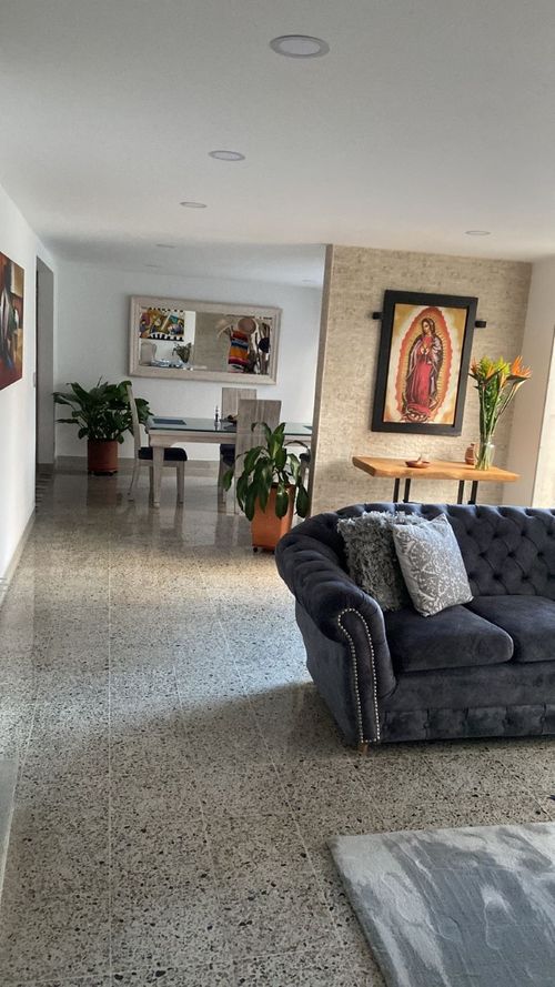 Casa en venta en Laureles, Medellín - Miniatura 3