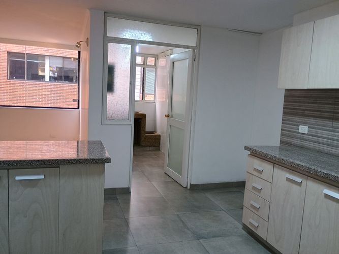 Apartamento en  Venta en Santa barbara central, Bogotá - Miniatura 4