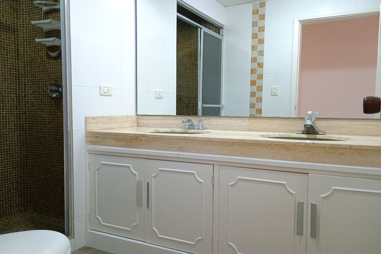 Apartamento en  Venta en Santa barbara central, Bogotá - Miniatura 14