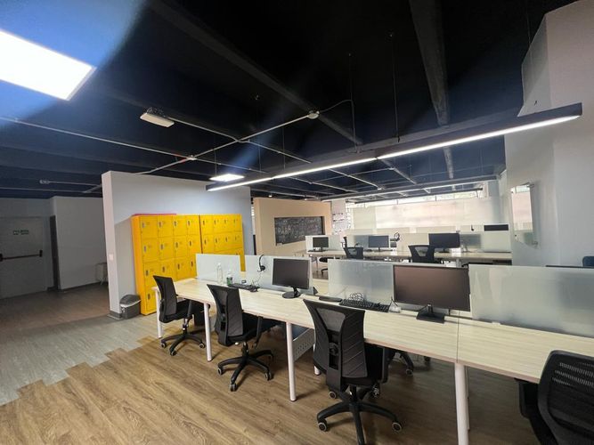 Oficina en  Arriendo en Chico norte, Bogotá - Miniatura 3