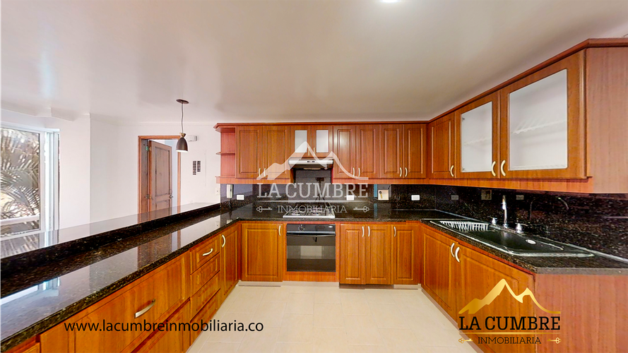 Casa en  Arriendo en El Poblado, Medellín - Miniatura 5