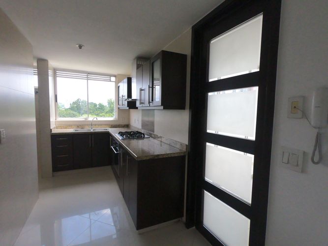 Apartamento en venta en Anillo Vial, Floridablanca - Miniatura 3