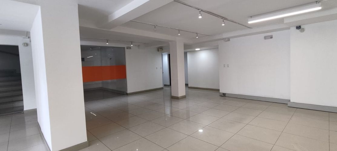Edificio en  Arriendo en Barrios Unidos, Bogotá - Miniatura 9