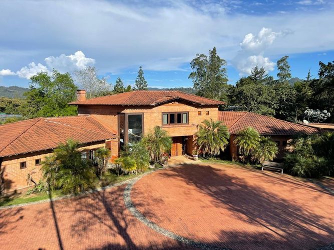 Finca en  Venta en El Retiro - Miniatura 2