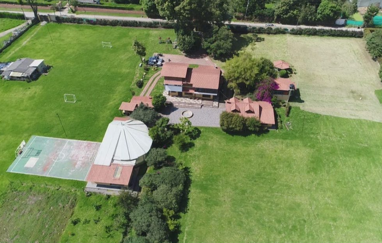 Finca en  Venta en Cota - Imagen 1