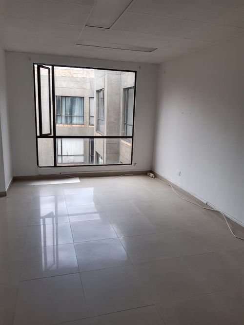 Oficina en  Venta en La porciuncula, Bogotá - Miniatura 2