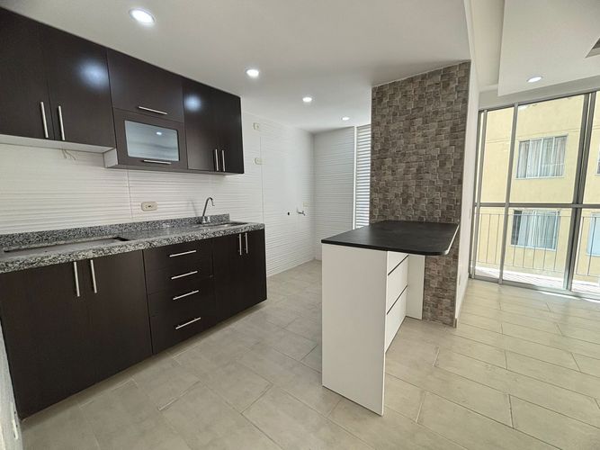 Apartamento en  Venta en Valle del Lili, Cali - Miniatura 2