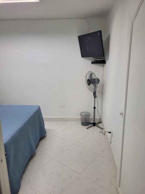 Apartaestudio en  Arriendo en Florida nueva, Medellín - Miniatura 7