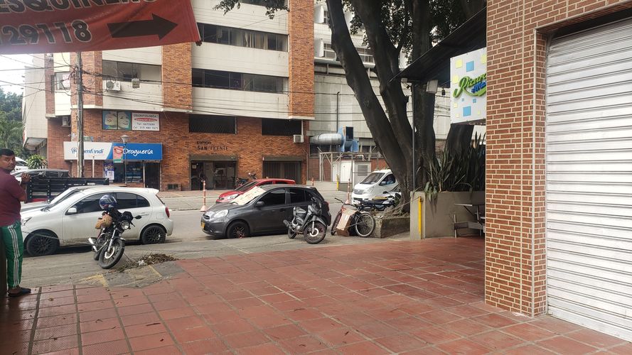 Edificio en  Venta en San vicente, Cali - Miniatura 2