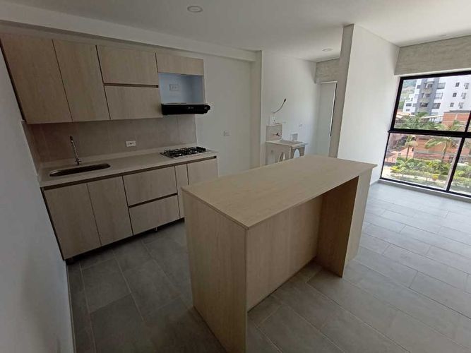 Edificio en venta en Los alamos, Pereira - Imagen 1