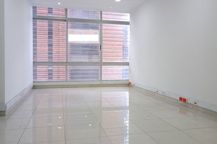 Oficina en  Arriendo en Chico norte, Bogotá - Miniatura 2
