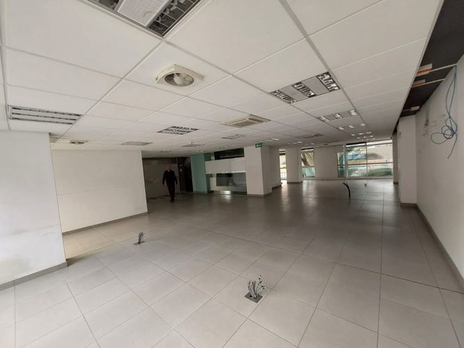 Edificio en  Arriendo en La porciuncula, Bogotá - Miniatura 16