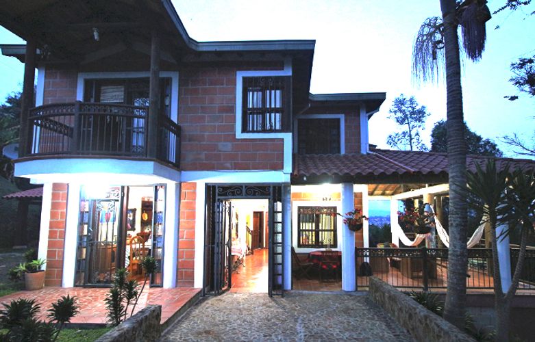 Finca en arriendo en Rionegro - Miniatura 4