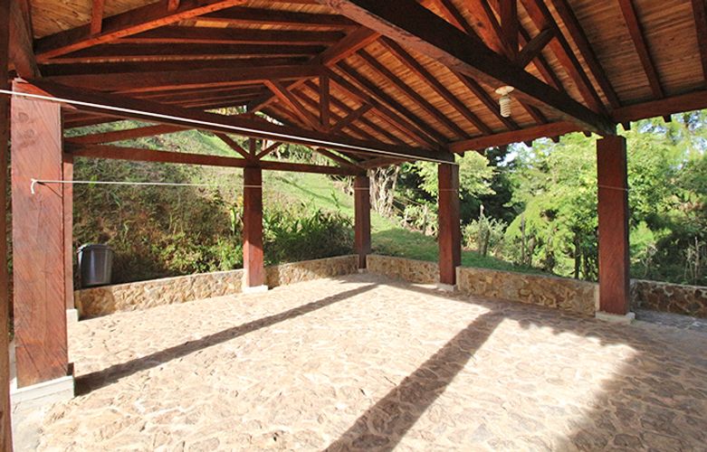 Finca en arriendo en Rionegro - Miniatura 12