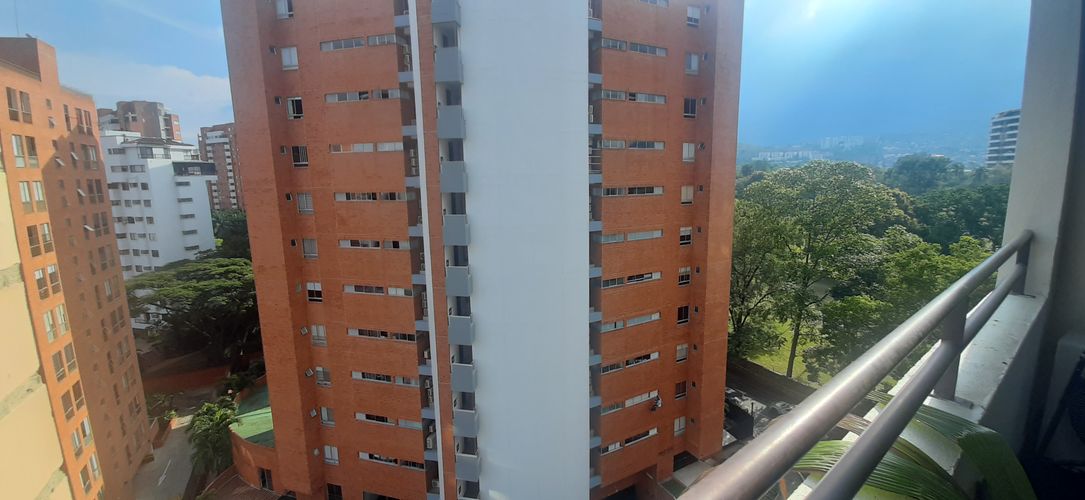Oficina en  Venta en Ciudad jardin, Cali - Miniatura 3