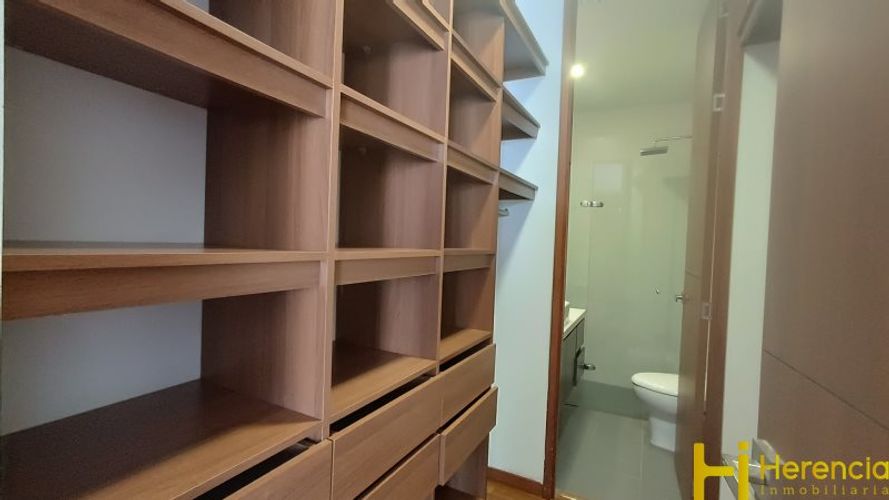 Apartaestudio en  Arriendo en Altos del poblado, Medellín - Miniatura 14
