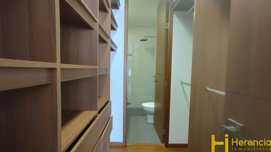 Apartaestudio en  Arriendo en Altos del poblado, Medellín - Miniatura 15