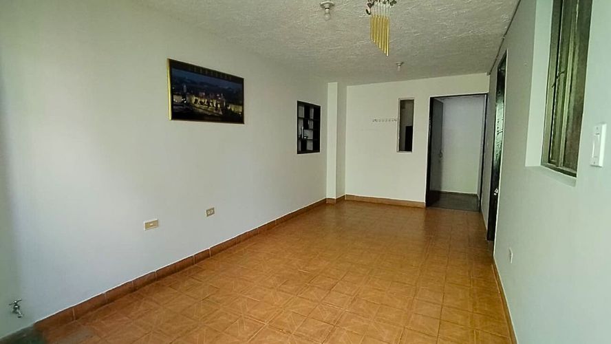 Casa en venta en Fontibon, Bogotá - Miniatura 3