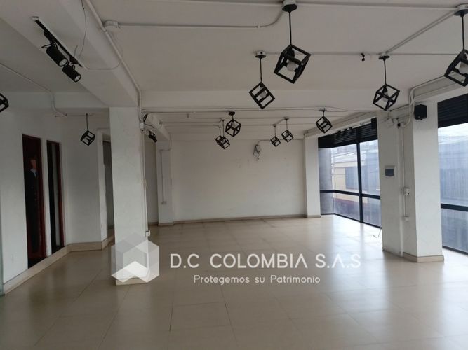 Edificio en  Arriendo en Fontibon, Bogotá - Miniatura 6