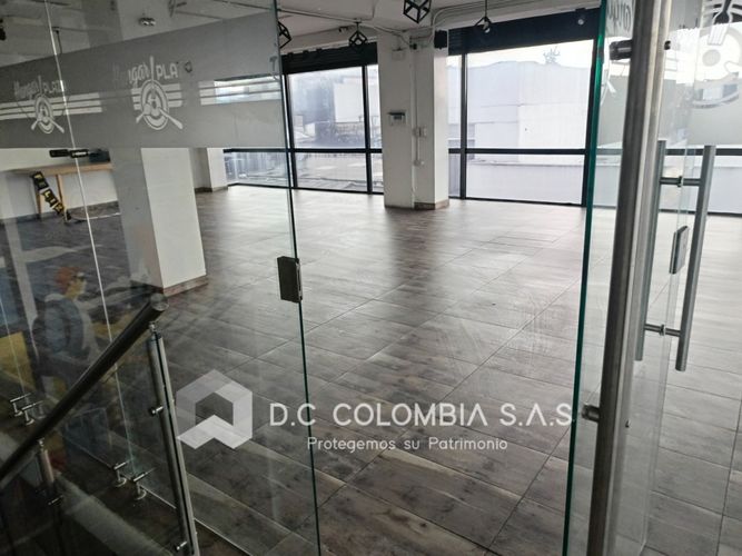 Edificio en  Arriendo en Fontibon, Bogotá - Miniatura 18