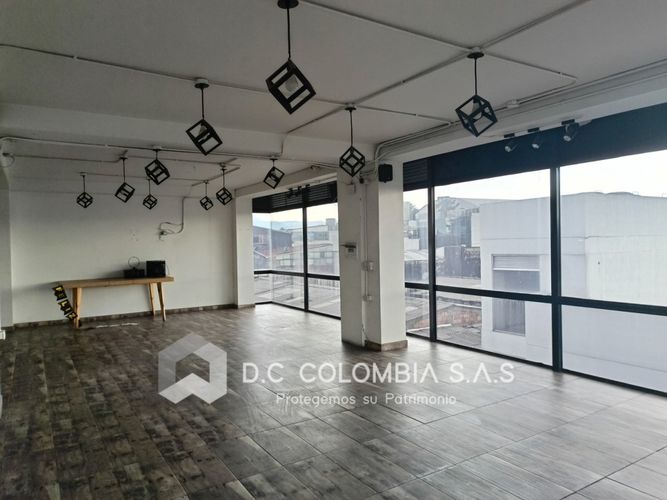 Edificio en  Arriendo en Fontibon, Bogotá - Miniatura 19