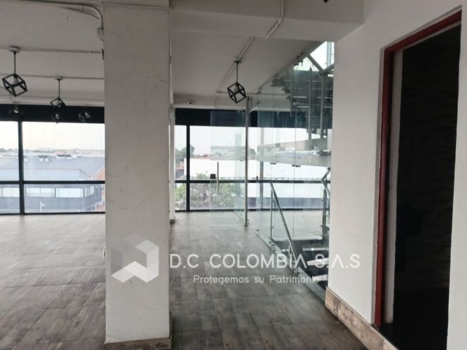 Edificio en  Arriendo en Fontibon, Bogotá - Miniatura 21